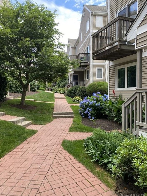 80 Glenrock Unit 80, Norwalk, CT
