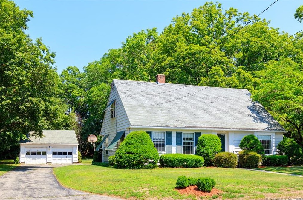 106 Westfield Ave, Killingly, CT 06239