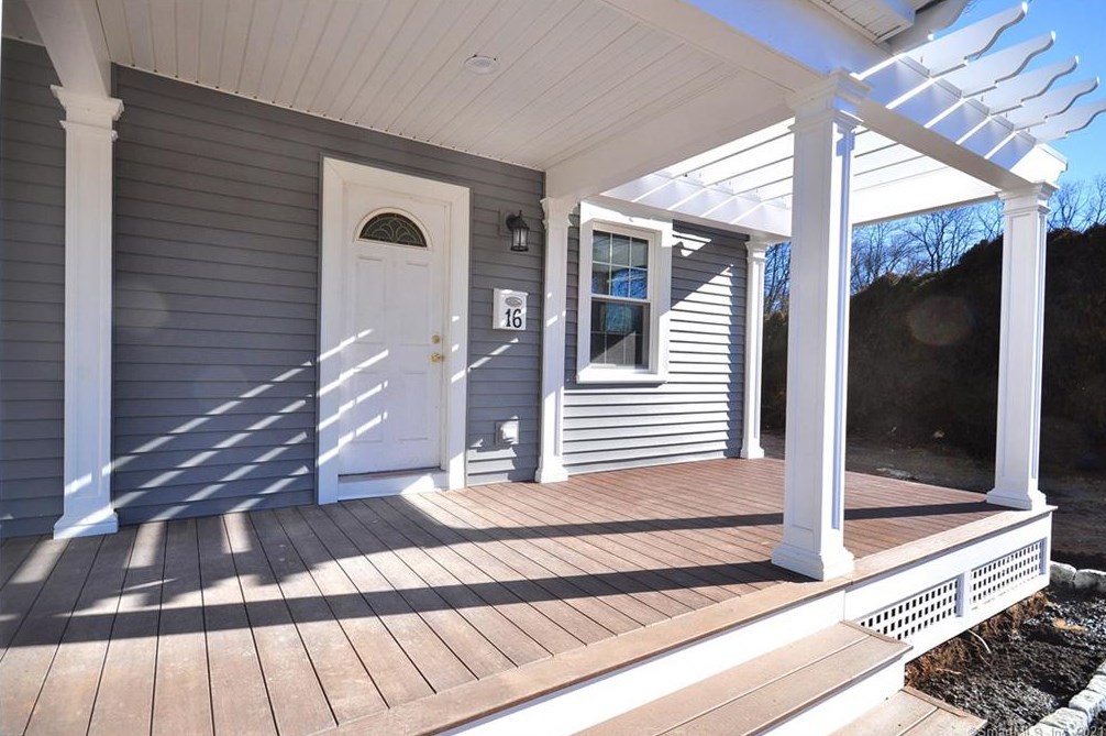 16 Hazelmeadow Pl, Simsbury, CT 06070