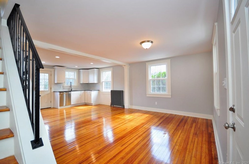 16 Hazelmeadow Pl, Simsbury CT  06070-2411 exterior