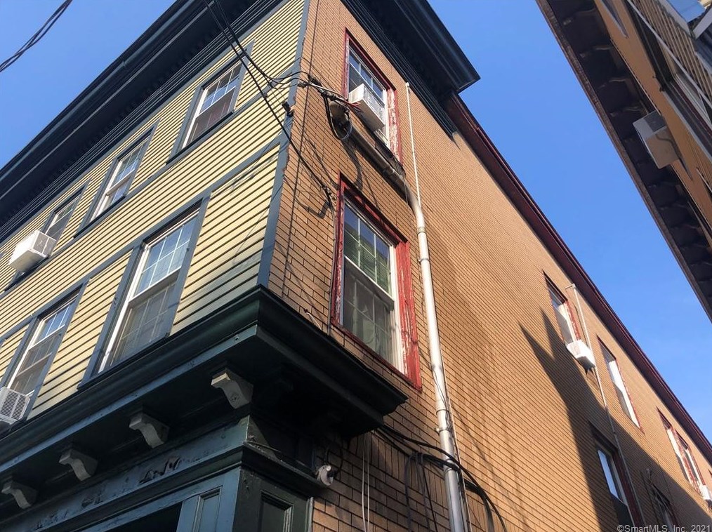 178 Main St, Union City CT  06770-3229 exterior