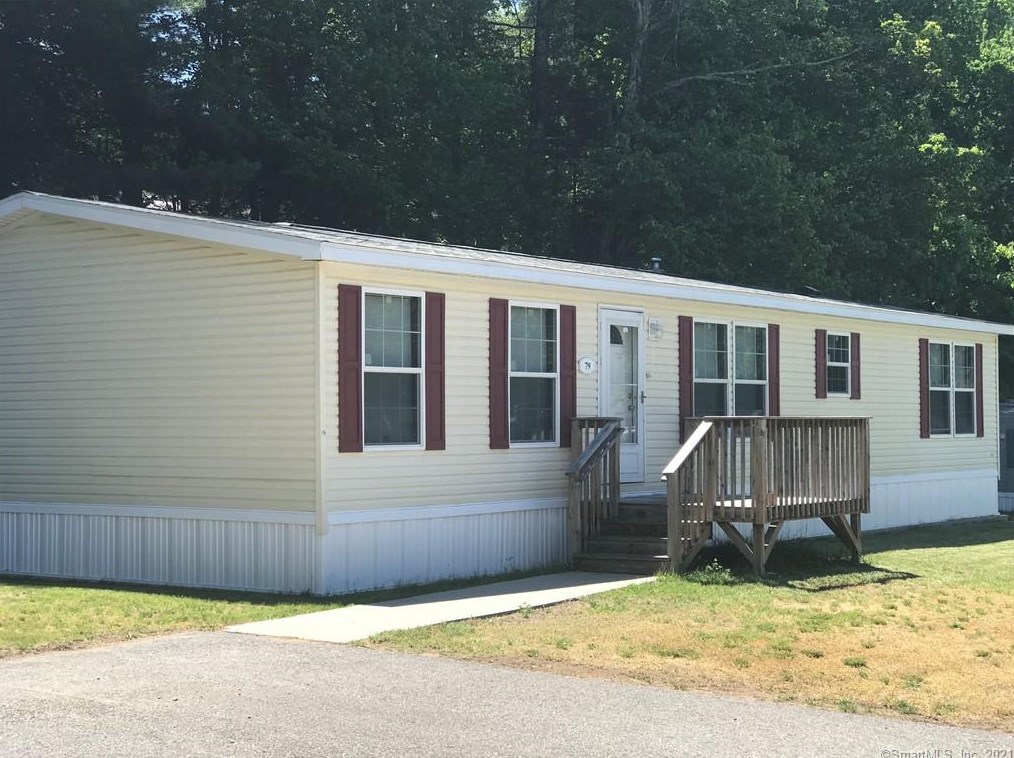 79 R And R Park, Killingly, CT 06241