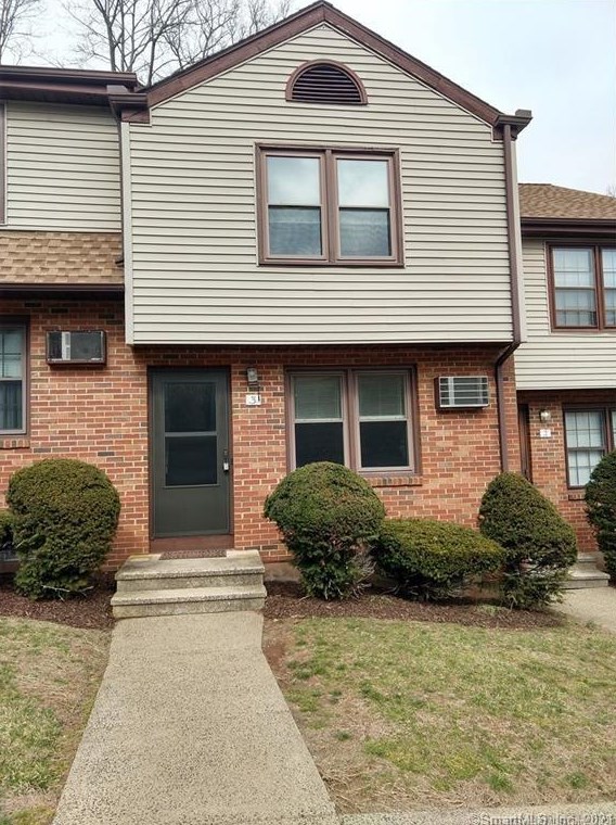 212 Broad St #3, Meriden, CT