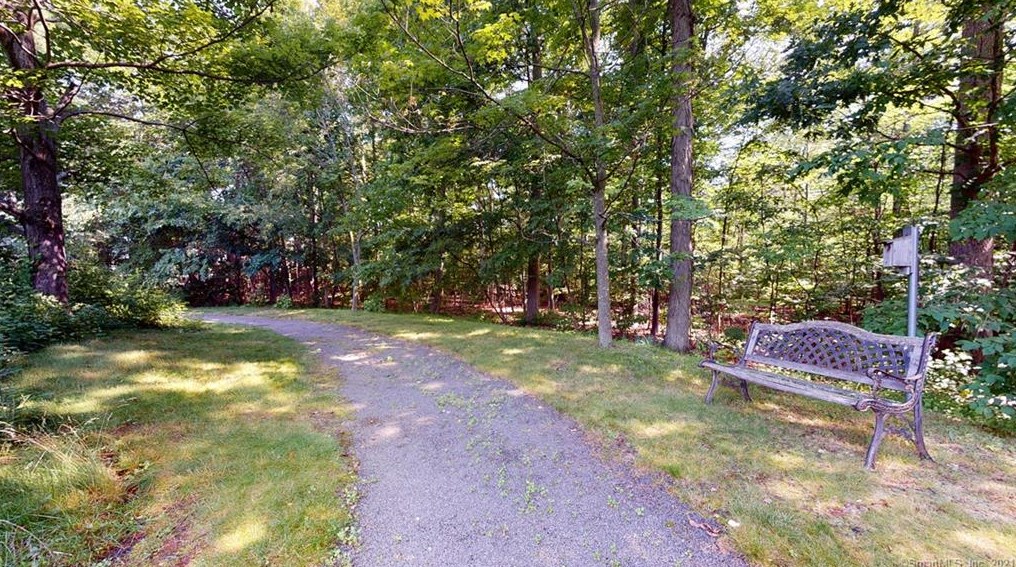 60 Cassandra Blvd, Hartford CT  06107-3139 exterior