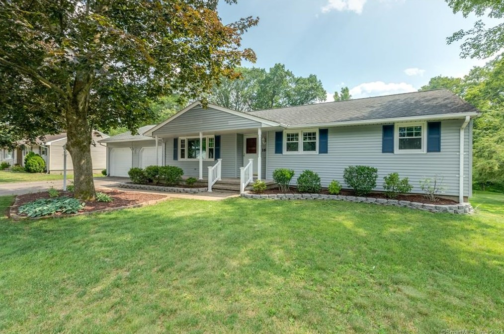 161 Mcgrath Rd, Wapping, CT 06074