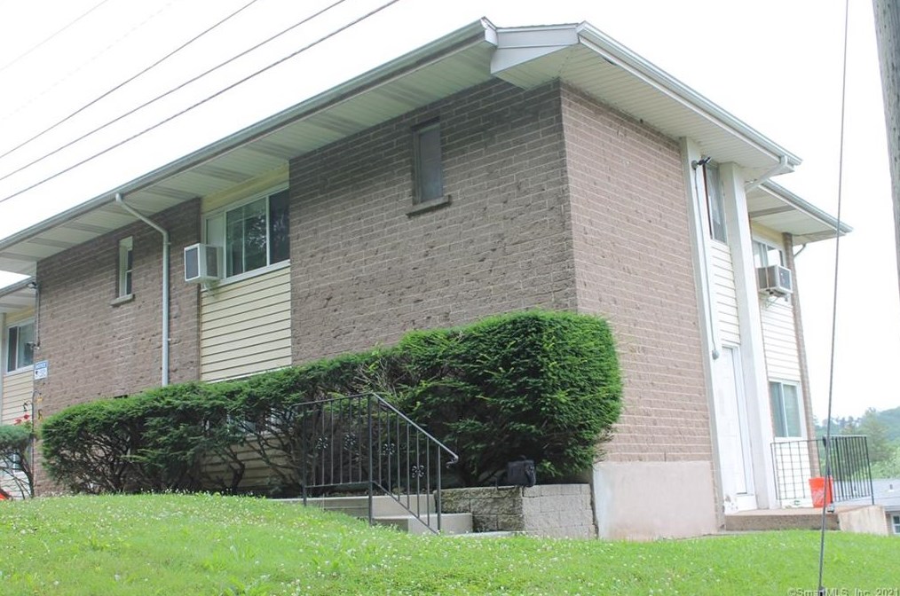 50 Sigwin Circle #50, Wallingford, CT 06492