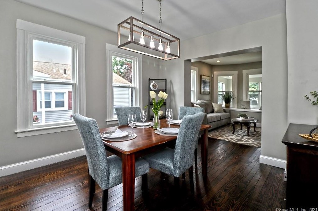 65 Burritt Ave, Stratford CT  06615-5657 exterior