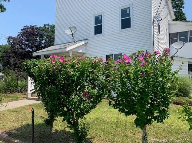 175 Crystal Ave, United States Coast Guard Ac, CT 06320