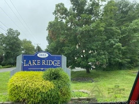 1655 Colony Rd, Meriden CT  06450-1900 exterior