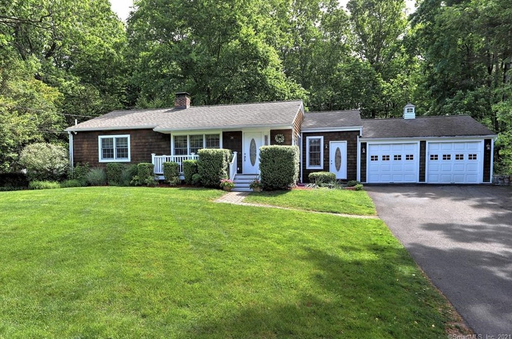 26 Overbrook Rd, Norwalk, CT 06851