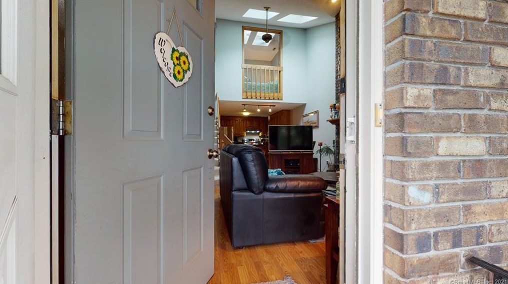 116 Ivy Ln #116, Wapping, CT 06074