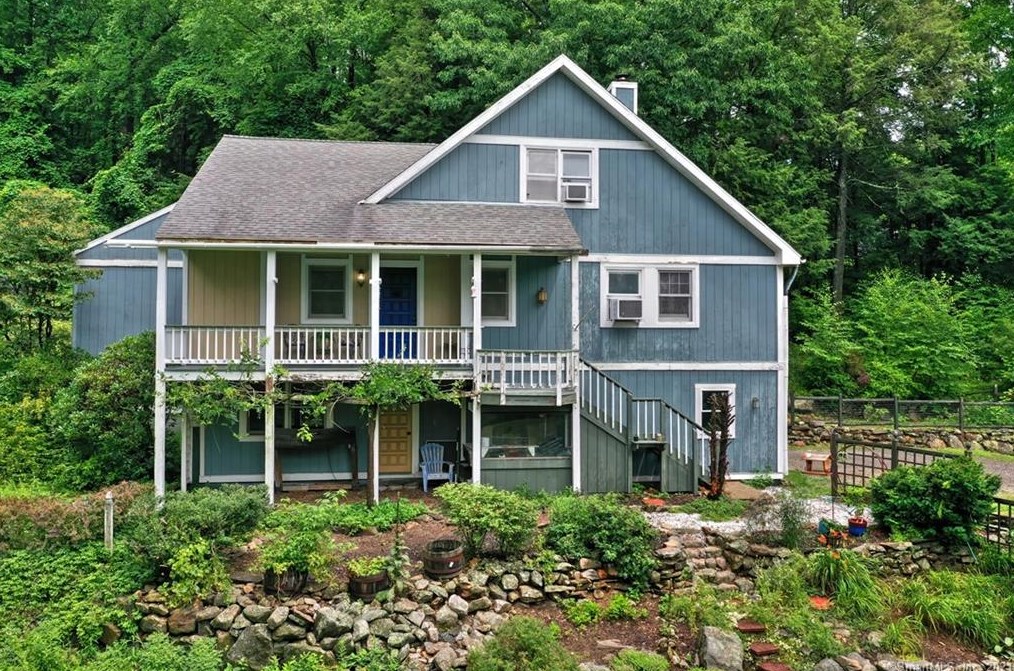 462 West Hill Rd, New Hartford, CT 06057