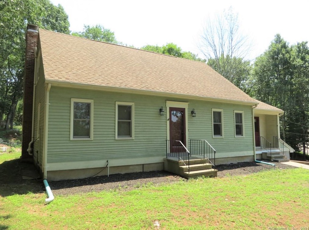 65 Attawanhood Trail, Amston, CT 06231
