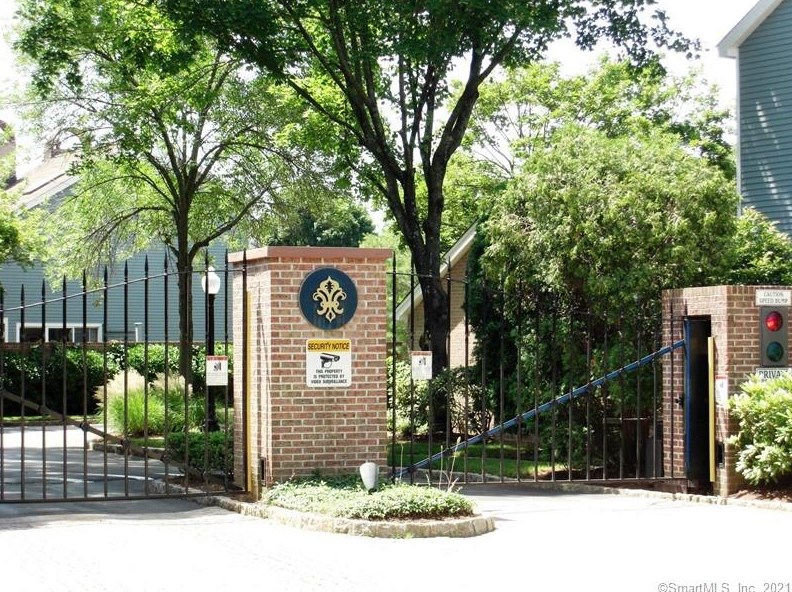 162 Regents Park Unit 162, Westport, CT