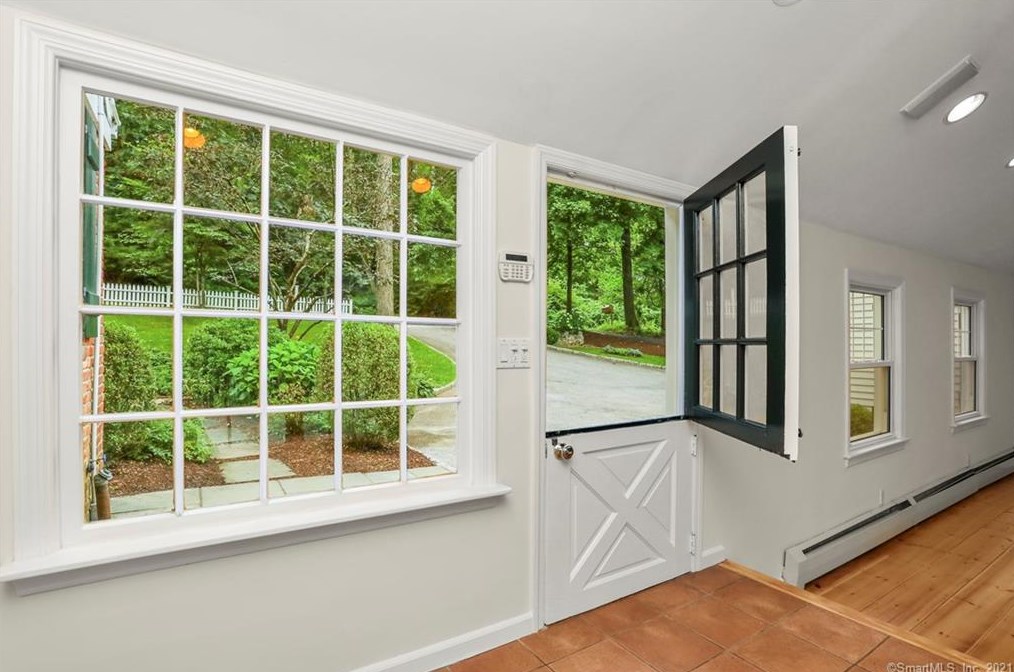 186 Silvermine Ave, Norwalk, CT 06850