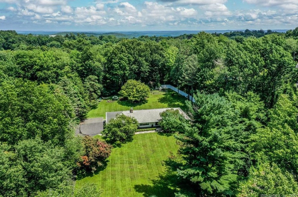 75 Chambers Rd, Danbury, CT 06811