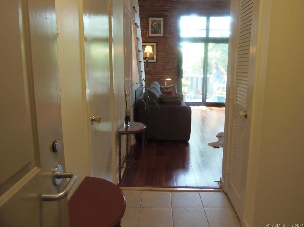 149 Water St #apt 22, Norwalk, CT 06854