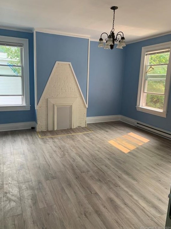 156 Broadway, Norwich, CT 06360