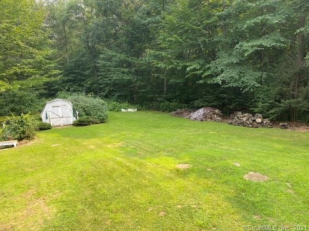 102 Spafford Dr, Exeter, CT 06249
