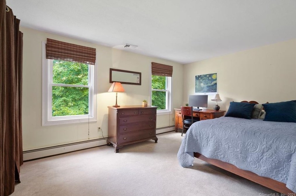 161 Race Hill Rd, Madison CT  06443-1692 exterior