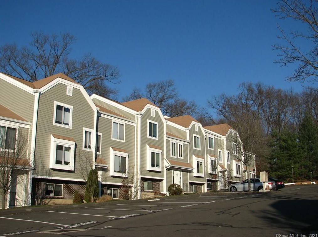 71 Aiken St #f9, Norwalk, CT 06851
