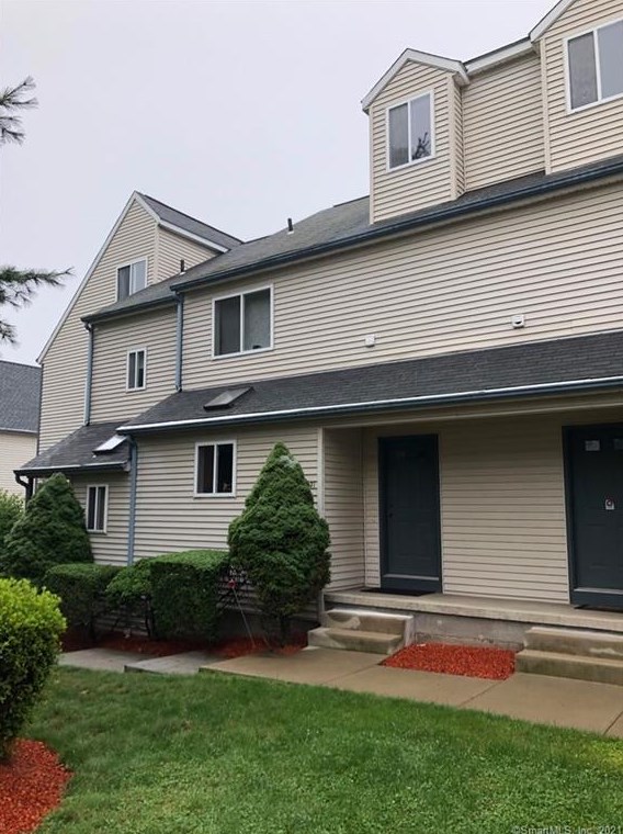 31 Ivy Grove Ct Unit 31, Huntington, CT