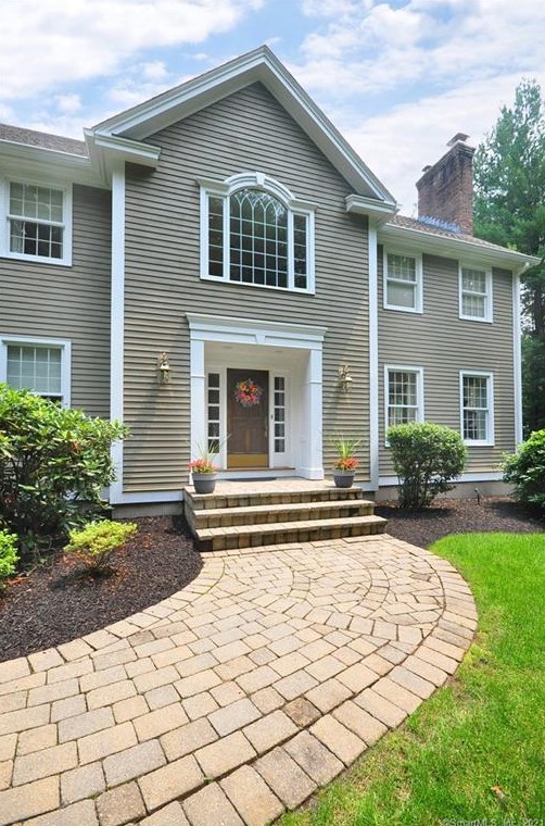 2 Fitzwilliam Park, Farmington, CT 06032