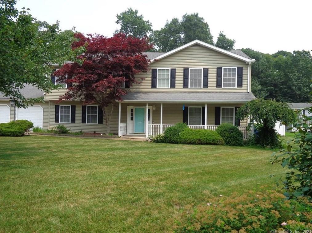 34 Partridge Hollow, Chesterfield, CT 06370
