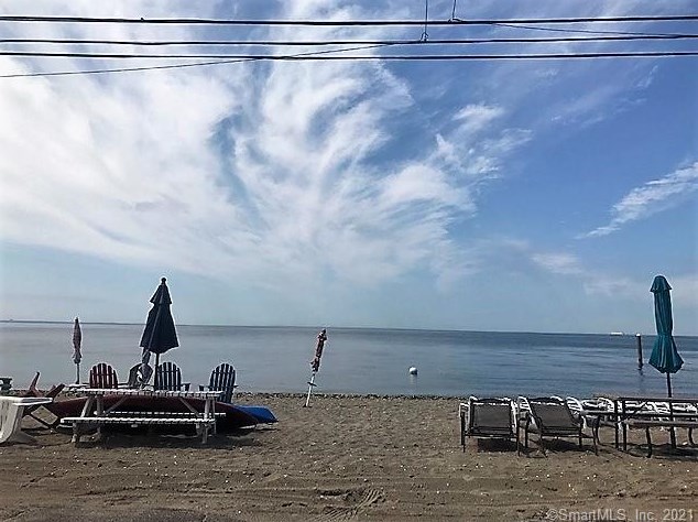 62 Shoreline Dr Unit 62, Stratford, CT