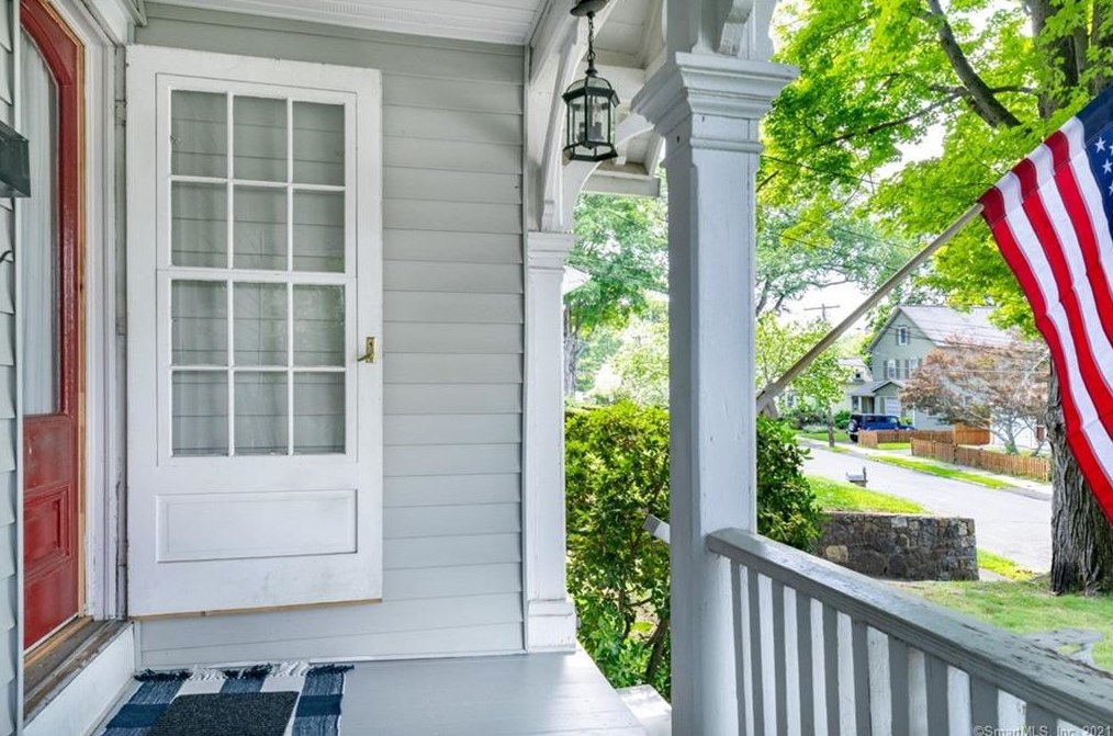 51 Jefferson Ave, Danbury, CT 06810-7913