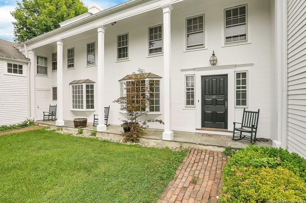 14 Evergreen Ave, Westport, CT 06880-2560