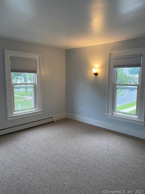 32 Park Pl, Winsted CT  06098-1706 exterior