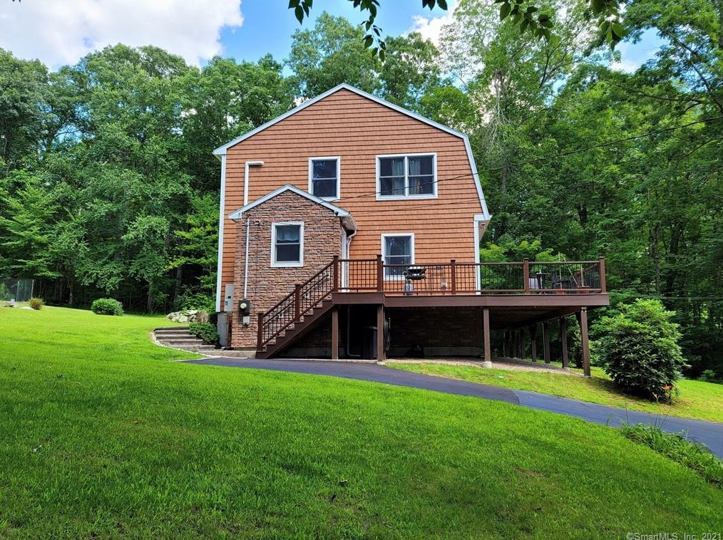 41 Ulasik Rd, Lisbon, CT 06331-1320