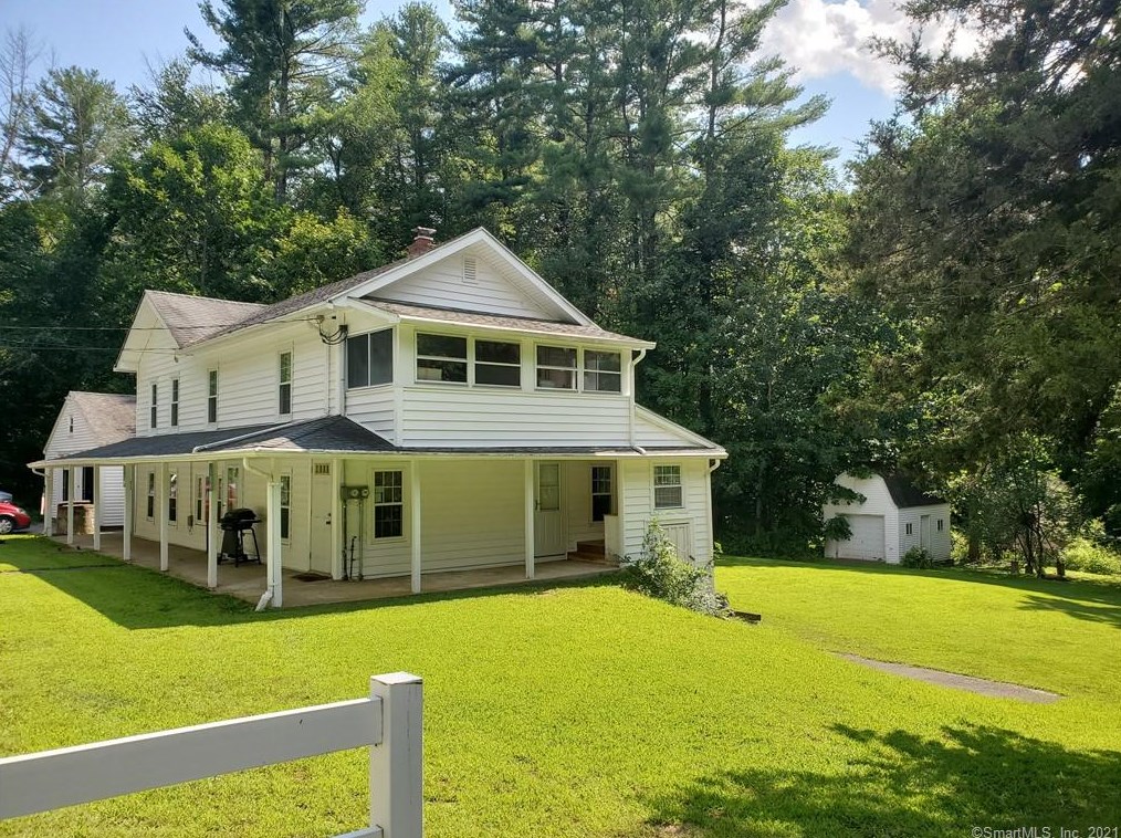 116 Center Hill Rd, Winsted, CT 06063