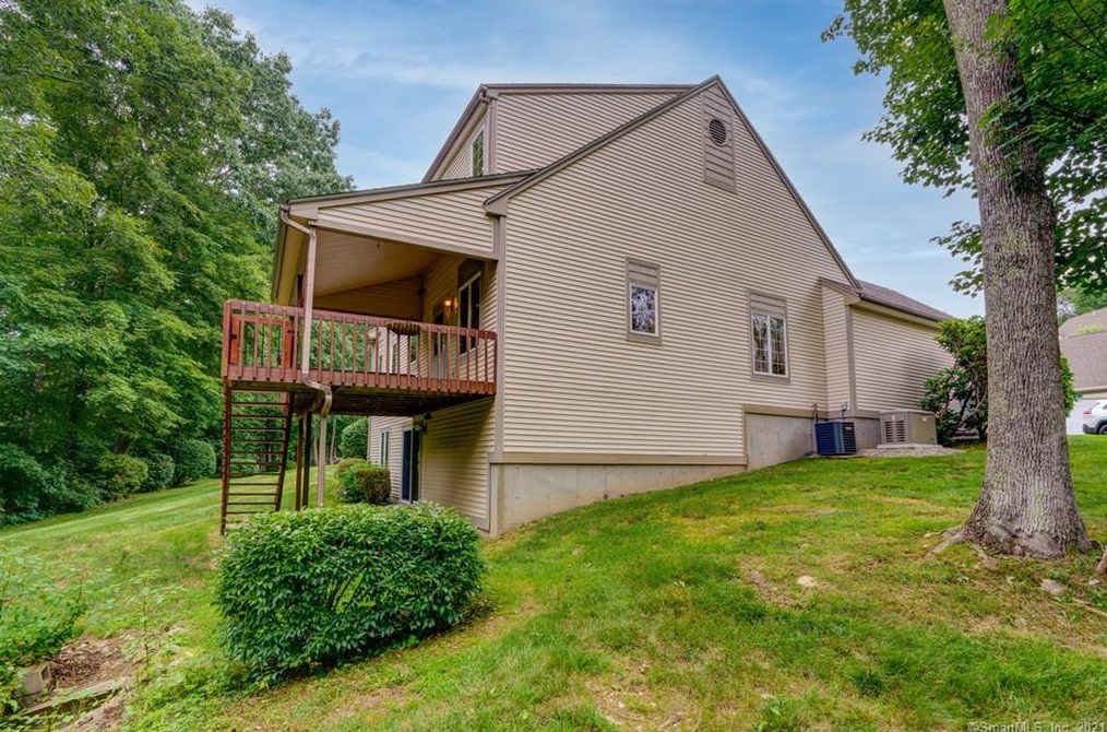 10 River Rd #10, Hebron, CT 06248