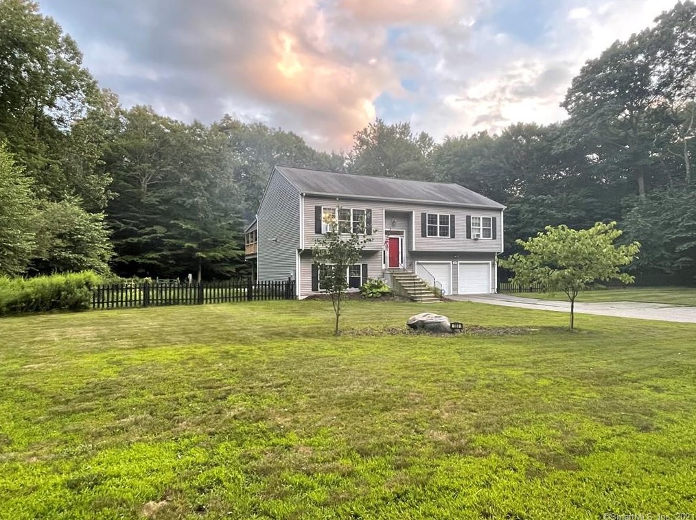 233 Mack Rd, Exeter, CT 06249