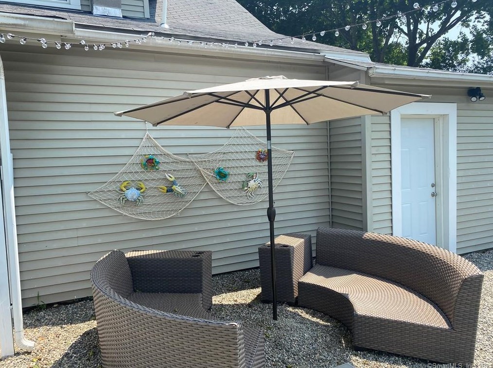 49 Vincent Ave, Fenwick CT  06475-1948 exterior