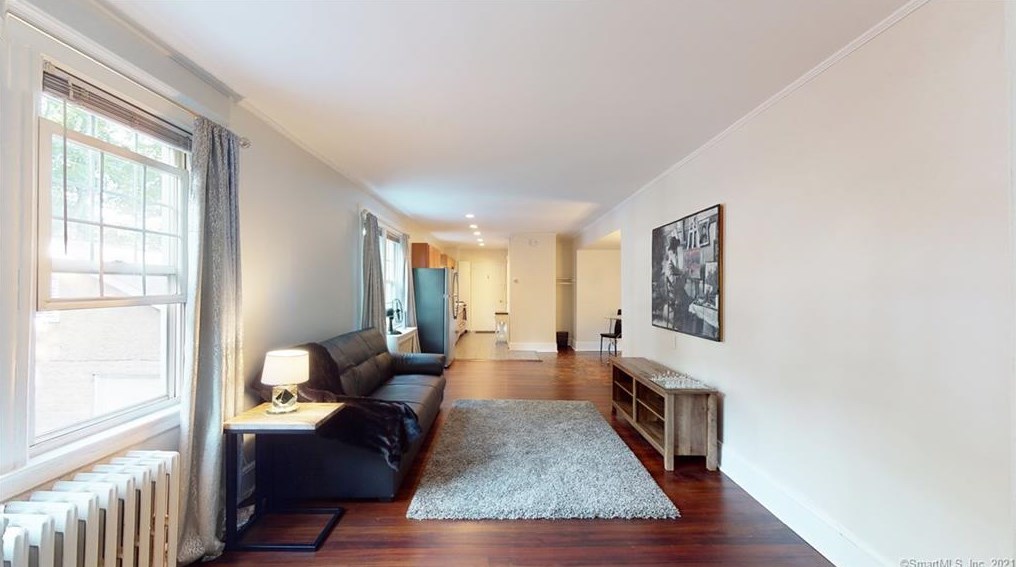 173 1/2 Davis Ave, Greenwich, CT 06830