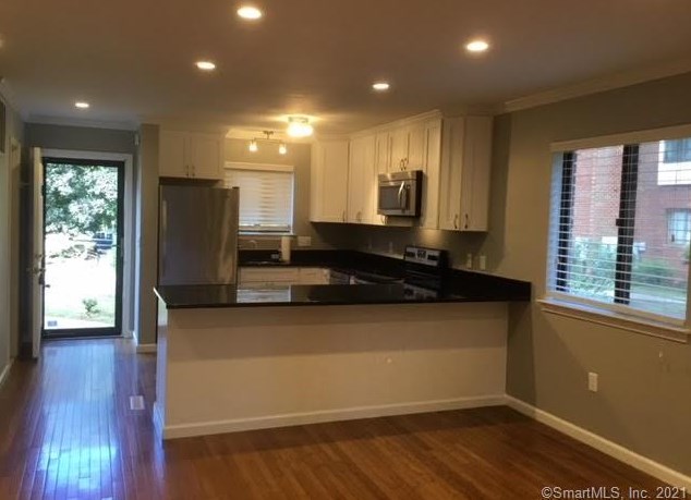 550 Darling St #6a, Southington, CT