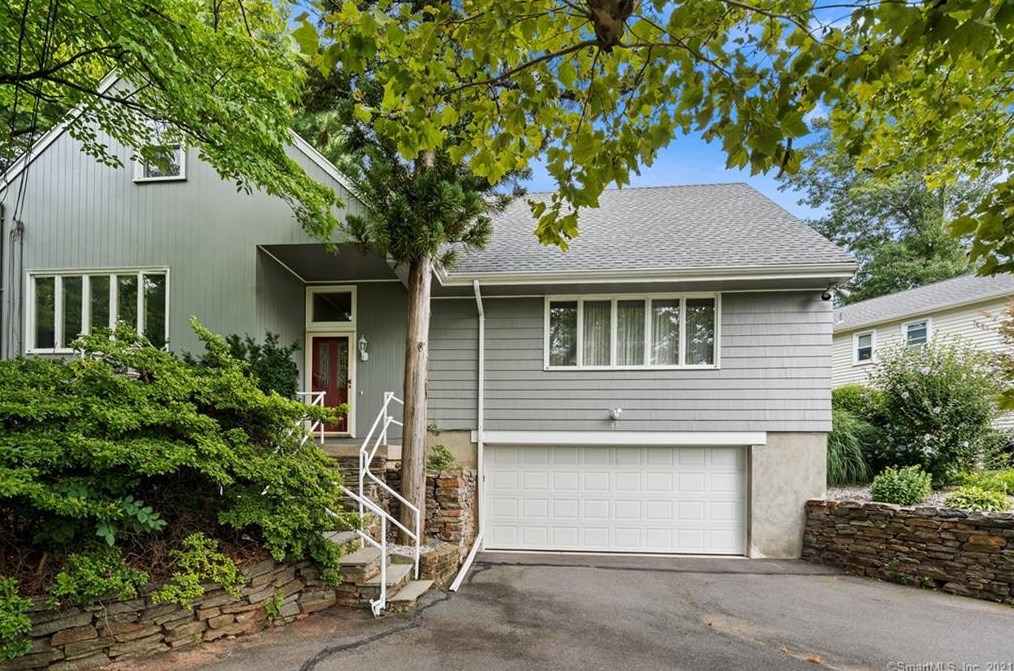 48 Magnolia Hl, Hartford, CT 06117 exterior