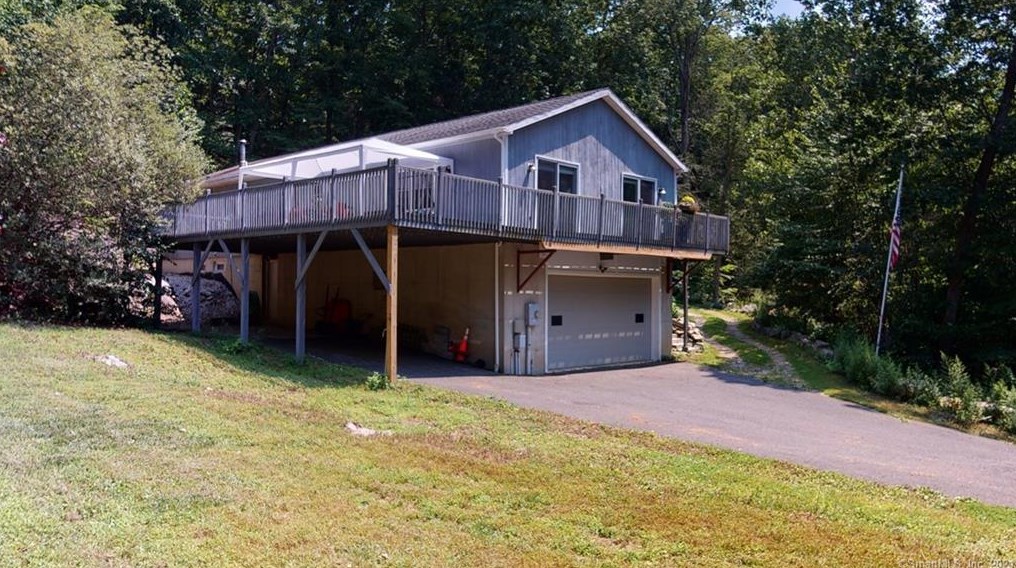 76 Rooster Tail Holw, Northville, CT 06776 exterior