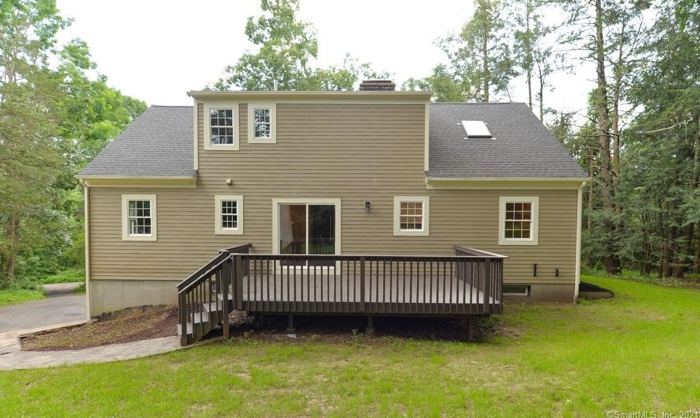 143 Stiles Rd, Southbury, CT 06488