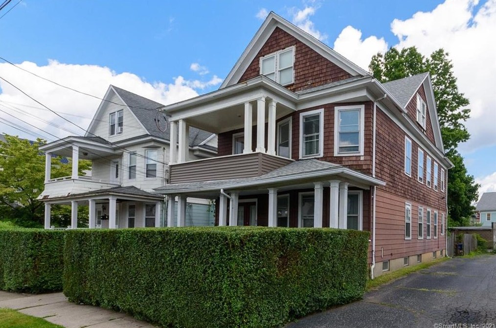 62 King St, Bridgeport, CT 06605