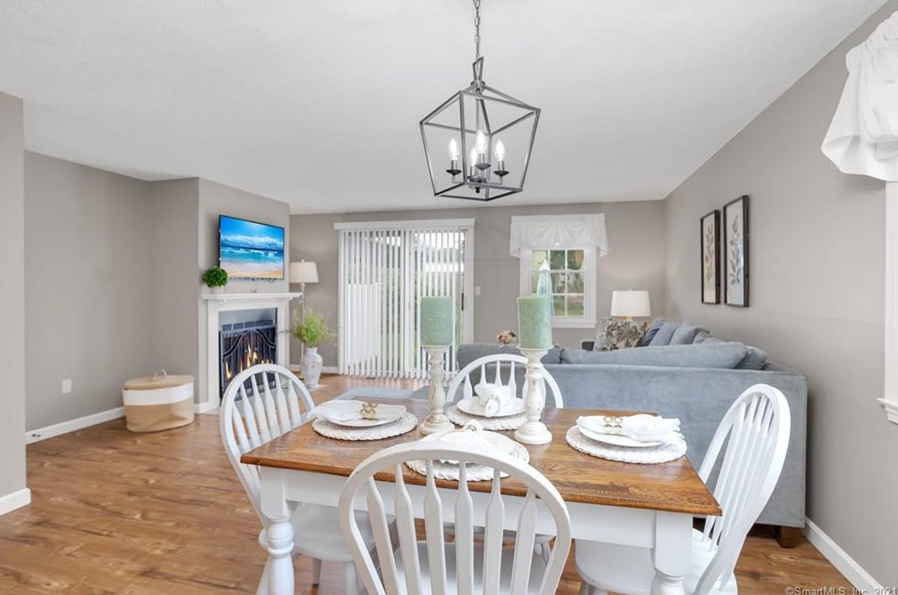 36 Hubbard Run Dr #36, Glastonbury, CT 06033