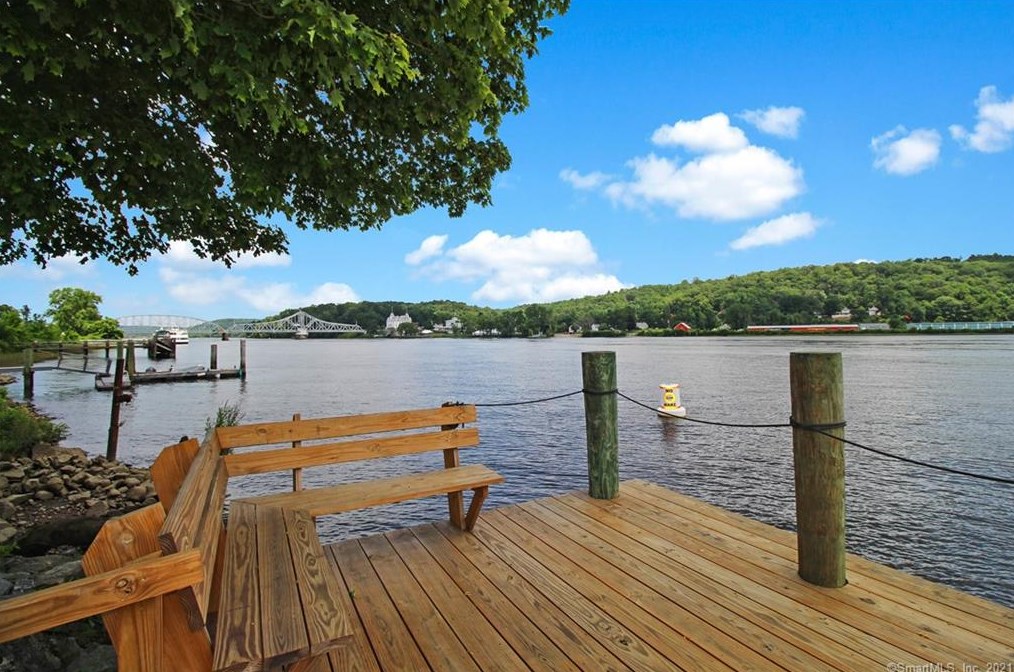 76 Little Meadow Rd, Haddam, CT 06438