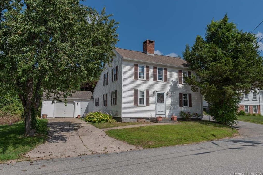 16 Lumber Yard Rd, East Haddam, CT 06423-1360