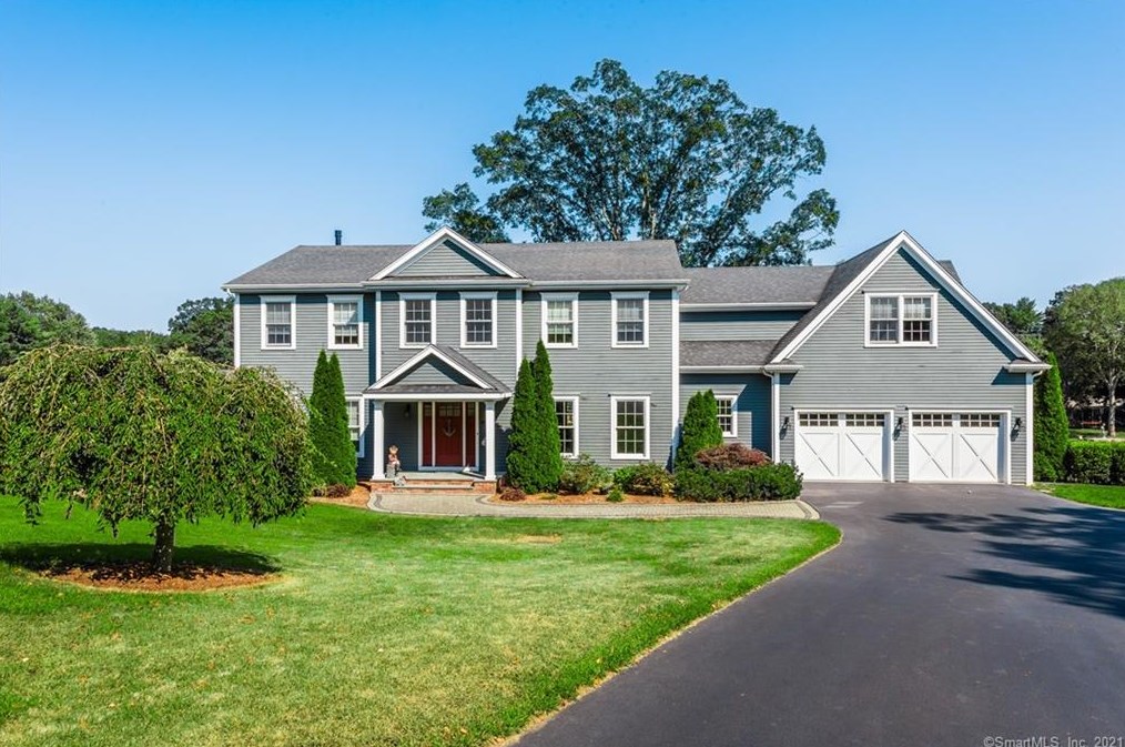 16 Channelside Dr, Fenwick CT  06475-1430 exterior