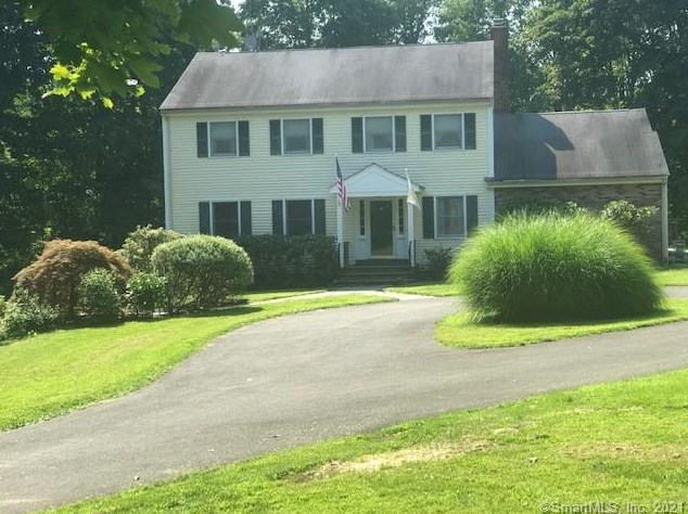 30 Rockwell Rd, Ridgefield, CT 06877