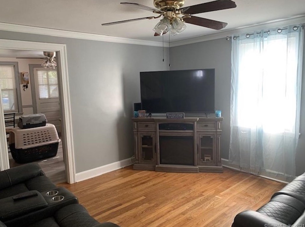 82 Brook St, New Britain, CT 06051