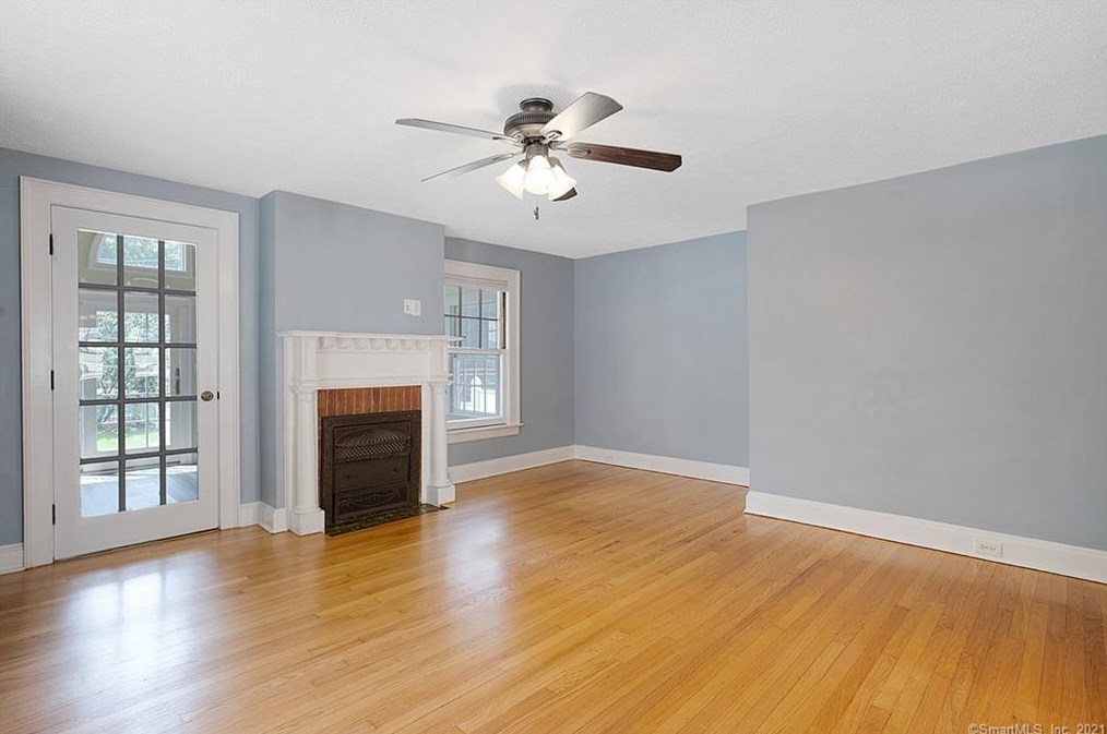 111 Lancaster Rd, Hartford CT  06119-1526 exterior